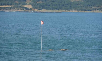 2 yıl önce yürünebilen yerde şimdi balık avlanıyor