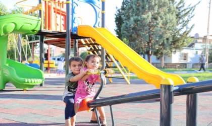 Akdenizde parklar yenileniyor