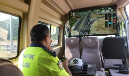 Anadolu Otoyolu’nda emniyet şeridini kullanan sürücülere ceza