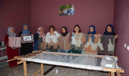 Atgirmez Kadın ve Çocuk Atölyesi, kadınlara umut oluyor