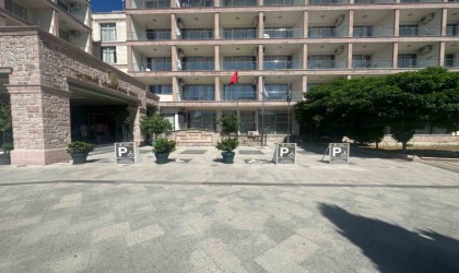 Ayvalıkta kamuya ait engelli dostu otel