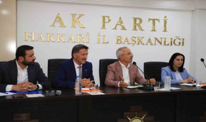 Bakan Uraloğlu, Hakkariden ayrıldı