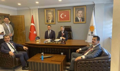 Bakan Yardımcısı Aydın, AK Parti Teşkilatını ziyaret etti
