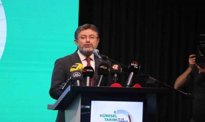 Bakanı Yumaklı: Yangınlara çok hızlı bir şekilde müdahale ediyoruz”