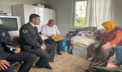 Bilecikte şehit mezarları bayramda ziyaret edildi