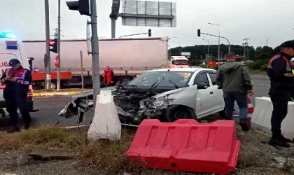Bolu’da TIR ile otomobil çarpıştı: 6 yaralı