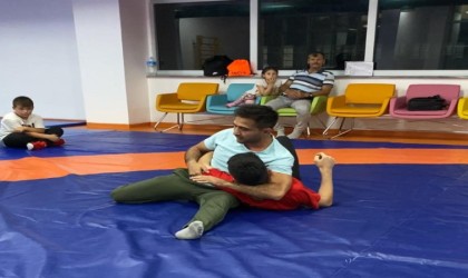 Bozüyük Belediyesinden güreş kursu