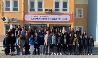 Burhaniyede Fen Lisesi öğrencilerini bekliyor