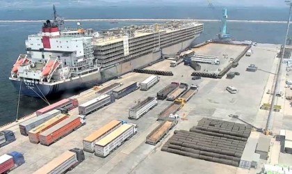 Çelebi Bandırma Limanında canlı hayvan tahliyesi yönetim tarafından alınan önlemler ile hızlı sürüyor