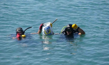 Cinayeti işledi, ardından silahı denize attı