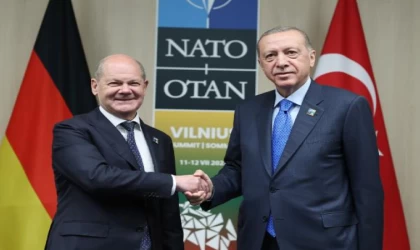 Cumhurbaşkanı Erdoğan, Almanya Şansölyesi Scholz ile görüştü