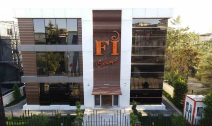 Deprem öğrencilerin hayallerini yıkamadı