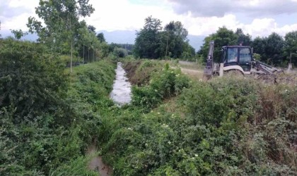 Dereler temizlenmeye başlandı