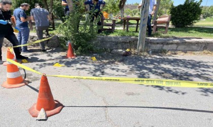 Diyarbakırda iki esnaf arasında silahlı park kavgası: 2 yaralı