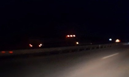 Edirnede ters yönde giden tır trafiği tehlikeye attı