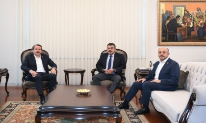 Eğitim çalışanlarının sorunları masaya yatırıldı