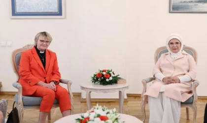 Emine Erdoğan, İsveç Başbakanı Kristersson’un eşi Birgitta Ed ile görüştü