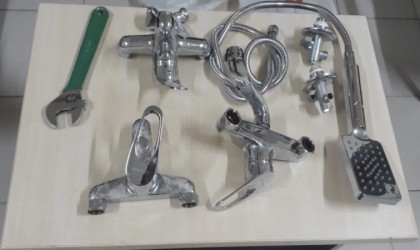 Evden hırsızlık şüphelisi tutuklandı