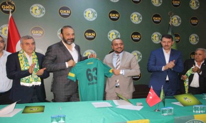 Galatasarayın sponsoru Şanlıurfaspora da sponsor oldu