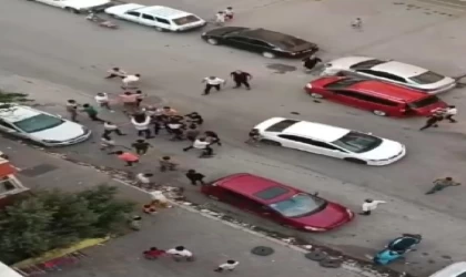 Hatay’da iki grup arasındaki kavga kamerada