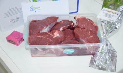 Hayat Ağacı Derneğinde 64 adet büyükbaş 41 adet küçükbaş kurban kesildi