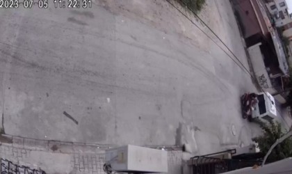 İki farklı kaza anı güvenlik kamerasına yansıdı