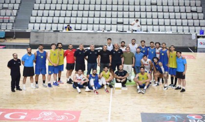 İran Milli Basketbol Takımı, Manisada