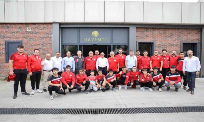 Körfezli pehlivanlar Kırkpınara uğurlandı