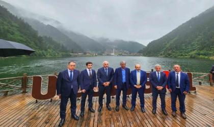 Kültür ve Turizm Bakan Yardımcısı Alpaslan: Uzungöle çok yoğun bir ilgi var
