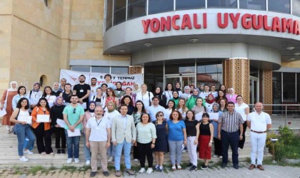 Kütahyada 48 sağlık çalışanına NRP Eğitimi