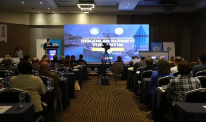 Kütahyayı Konyada Doç. Dr. Safa Kurnaz temsil etti