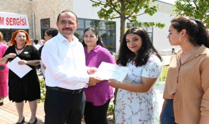 Lapseki SODAMda kursiyerler belgelerini aldı