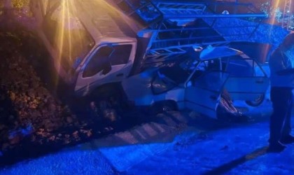 Mersinde iki ayrı kaza: 1 ölü, 4 yaralı