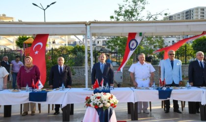 Mersinde polislere yeni rütbeleri takıldı