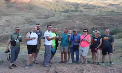 ’Nuh’un Gemisi’nin kalıntılarının olduğuna inanılan alanda aşure şenliği