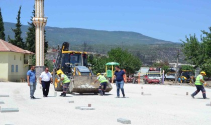 Orman yangınından etkilenen mahalle için devlet seferber oldu