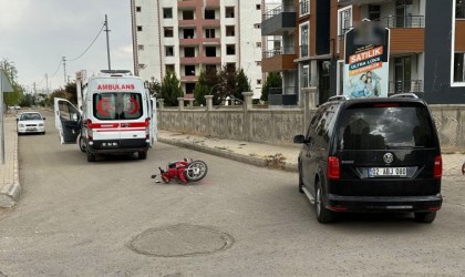 Otomobil ile motosiklet çarpıştı: 1 yaralı