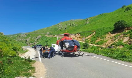 Protezi çıkan hasta, ambulans helikopterle 20 dakikada hastaneye ulaştırıldı