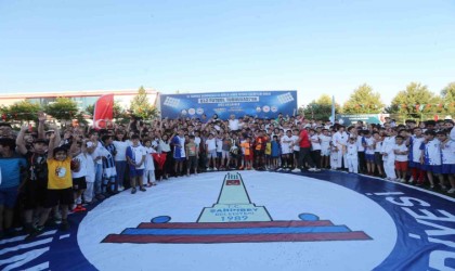 Şahinbeyde yaz spor okulları başladı