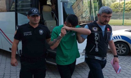 Samsunda uyuşturucu ticaretinden 3 kişiye adli kontrol