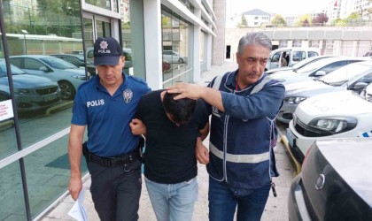 Sanal bahiste para kaybedince hırsızlık yaptı