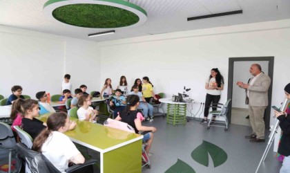 Sandıkçı: “Geleceğin bilim insanlarını yetiştiriyoruz