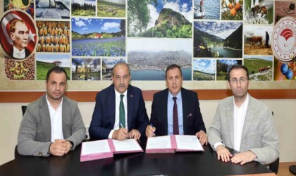 Trabzonda 400 dönümlük alanda İsabella üzümü üretimine destek verilecek