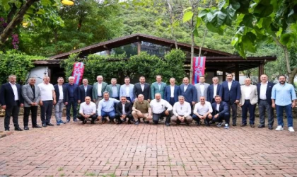 Trabzonspor Başkanı Doğan ve belediye başkanları buluştu