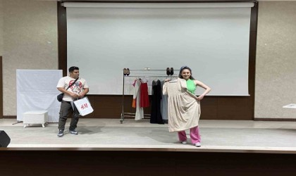 TRSM hastalarından tiyatro gösterisi