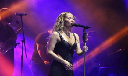 Ünlü sanatçı Uluğdan albüm müjdesi