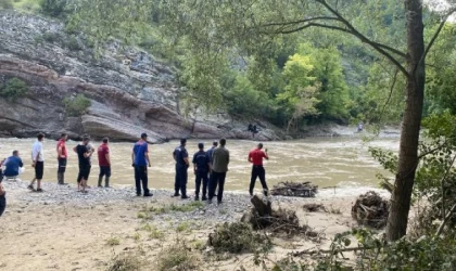 Zonguldak’ta girdiği derede kaybolan tesisat ustasının cesedi bulundu