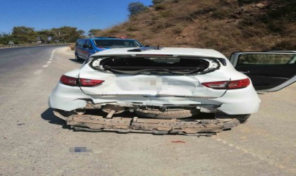 3 Aracın Karıştığı Kazada 3 Kişi Yaralandı