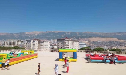 Abdülhamit Han Camiinde yaz Kuran kursları tamamlandı