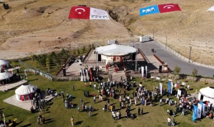 Ahlat’taki 1071 Alparslan Otağı er meydanı oldu (2)